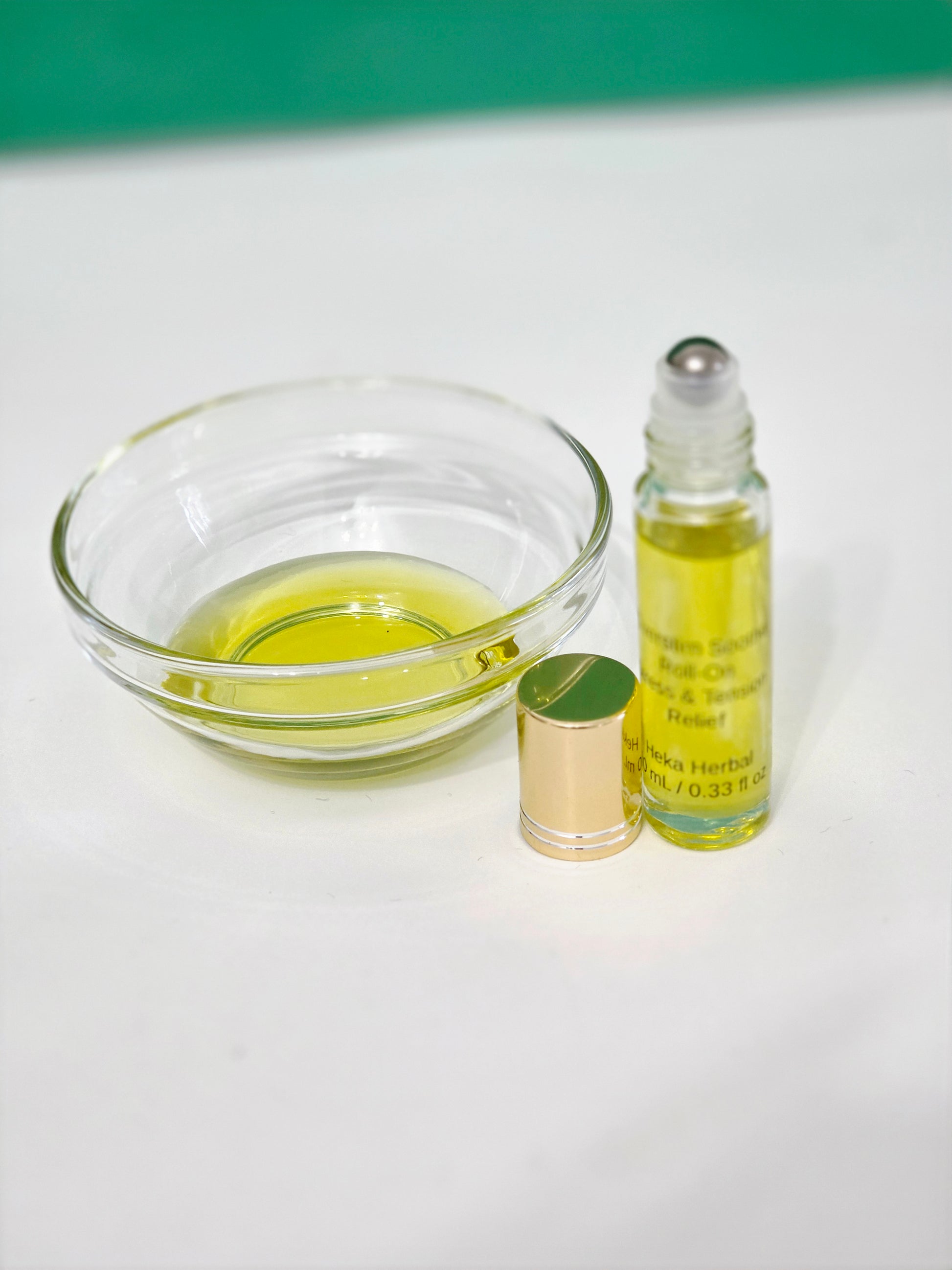 OVERSTIM SOOTHE ROLL-ON – Instant Calm & Grounding Support – Heka Herbal by Heka Herbal